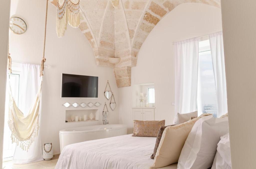 Apulia Charming Suites - Casa Rossa Suite Perla E Suite Corallo Savelletri Exterior foto