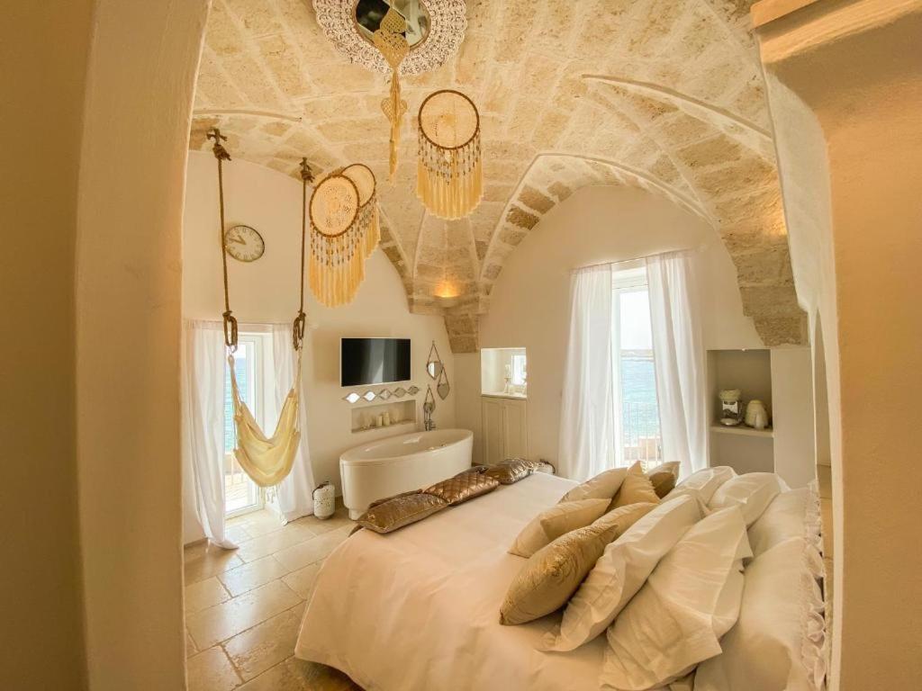 Apulia Charming Suites - Casa Rossa Suite Perla E Suite Corallo Savelletri Exterior foto