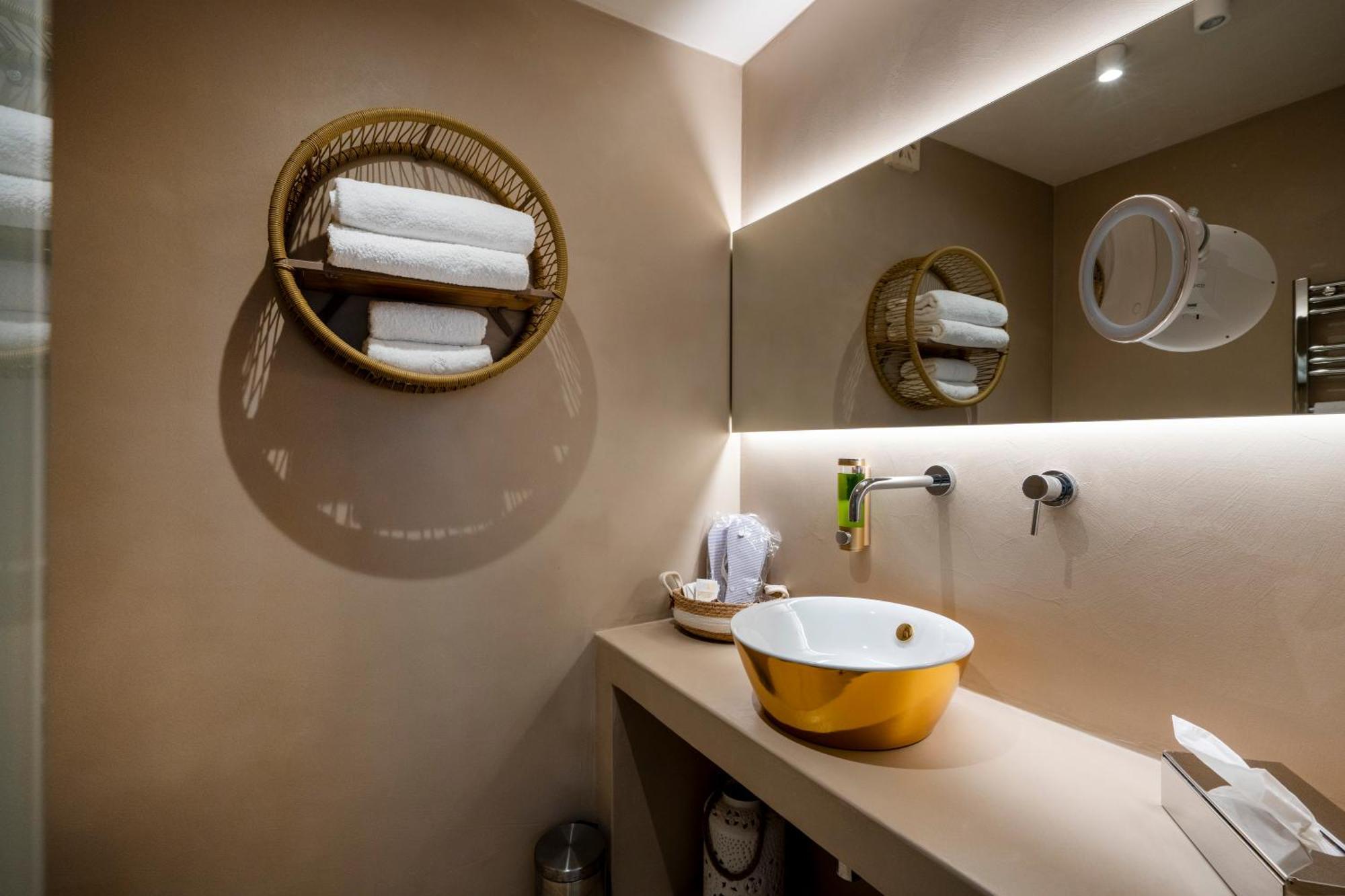 Apulia Charming Suites - Casa Rossa Suite Perla E Suite Corallo Savelletri Exterior foto