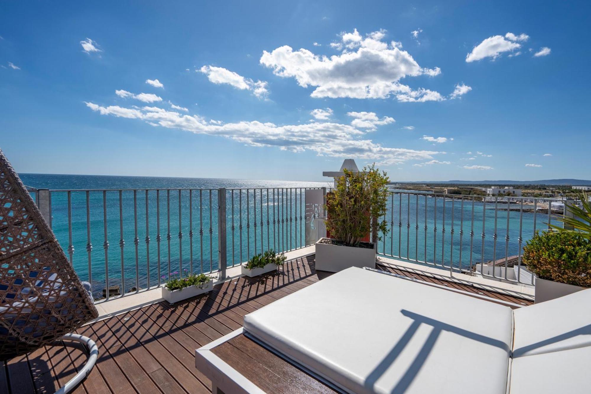 Apulia Charming Suites - Casa Rossa Suite Perla E Suite Corallo Savelletri Exterior foto